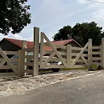 Arcadia Chalet