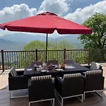 Arcadia Chalet *