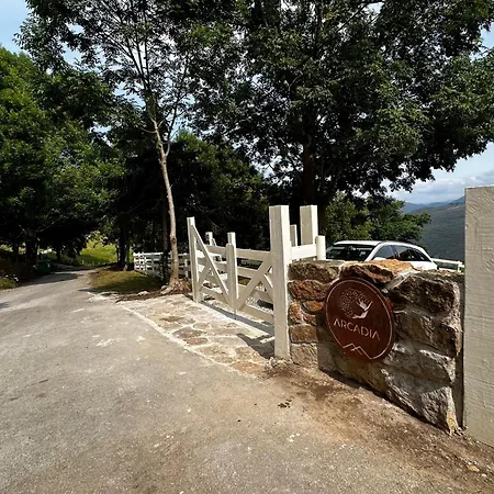 Arcadia Chalet *